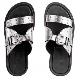 Sandália Moleca Fivela Tratorada Feminina Preto / Prata